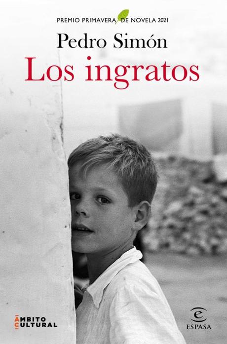 Reseñas 2x1: “LOS INGRATOS” de Pedro Simón y “EL BAILE DE LAS LOCAS” de Victoria Mas