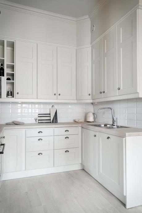 delikatissen wood windows black white ventanas y alfeizares nórdicos ventanas de madera repisas ventanas blanco negro nordic scandinavian windows madera negra en ventanas carpintería de madera black white windows delikatissen wood windows black white ventanas y alfeizares nórdicos ventanas de madera repisas ventanas blanco negro nordic scandinavian windows madera negra en ventanas carpintería de madera black white windows