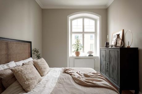 delikatissen wood windows black white ventanas y alfeizares nórdicos ventanas de madera repisas ventanas blanco negro nordic scandinavian windows madera negra en ventanas carpintería de madera black white windows delikatissen wood windows black white ventanas y alfeizares nórdicos ventanas de madera repisas ventanas blanco negro nordic scandinavian windows madera negra en ventanas carpintería de madera black white windows