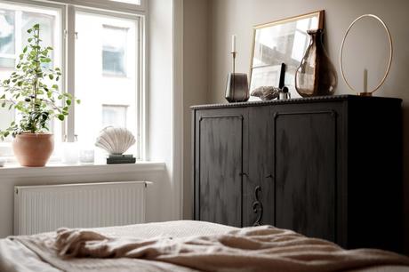 delikatissen wood windows black white ventanas y alfeizares nórdicos ventanas de madera repisas ventanas blanco negro nordic scandinavian windows madera negra en ventanas carpintería de madera black white windows delikatissen wood windows black white ventanas y alfeizares nórdicos ventanas de madera repisas ventanas blanco negro nordic scandinavian windows madera negra en ventanas carpintería de madera black white windows