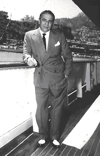 Y no pidas nunca ... by Mark de Zabaleta Y no pidas nunca ... by Mark de Zabaleta