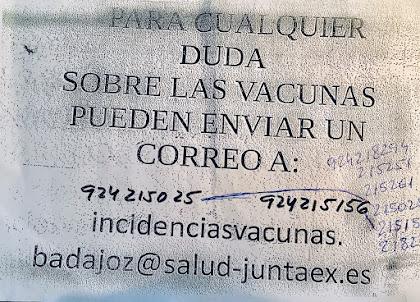 ¡HA LLEGADO EL POLLO! ¡HA LLEGADO LA VACUNA! En la cartil...