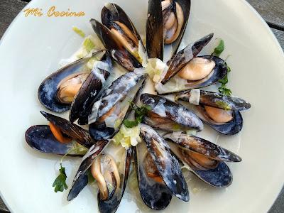 MEJILLONES A LA BELGA, AL ESTILO DE CASA ROBERTO