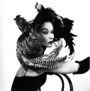 screen shot 2009 10 07 at 9 32 58 pm 295x300 Irving Penn el fotógrafo de la elegancia 