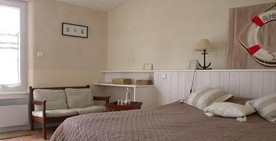 HOTEL RUSTICO EN LA ISLA RE