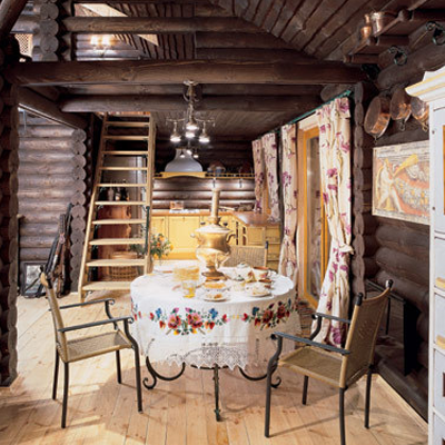 INTERESANTE VIVIENDA RUSTICA EN UCRANIA