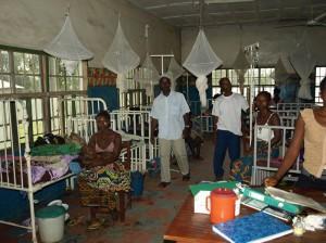 EL LABERINTO DE LA AUSENCIA (28): NOS QUEDAMOS ATRÁS.