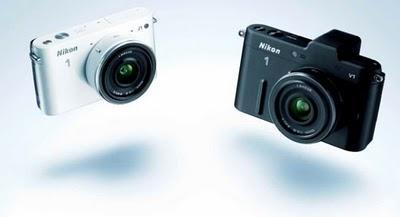 Nikon 1 J1 y V1, primeras cámaras sin espejo de Nikon
