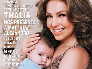 Thalía presenta a su hijo Matthew Alejandro.