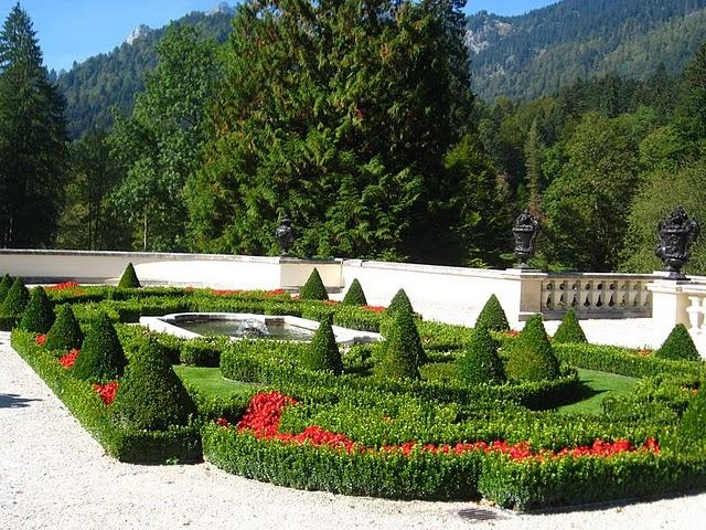 CASTILLOS DE BAVIERA: LINDERHOF...