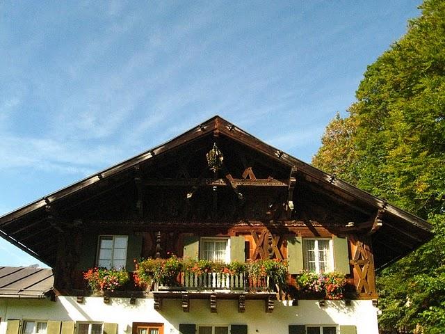 CASTILLOS DE BAVIERA: LINDERHOF...