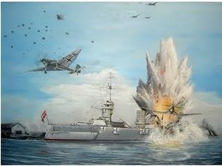 El Teniente Hans Ulrich Rudel hunde al acorazado Marat en Kronstadt - 23/09/1941.