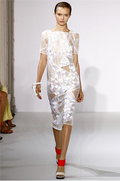 EL ATAQUE DE LOS ''ZAPATOS TOBILLEROS''