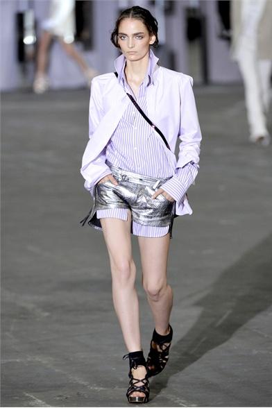 EL ATAQUE DE LOS ''ZAPATOS TOBILLEROS''