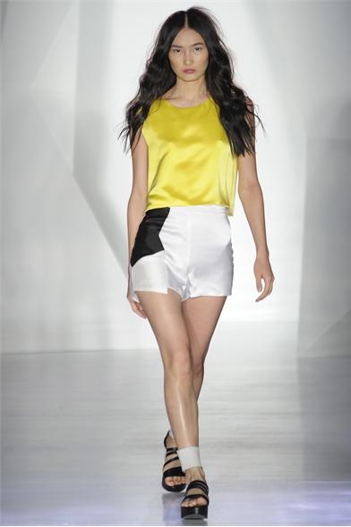 EL ATAQUE DE LOS ''ZAPATOS TOBILLEROS''