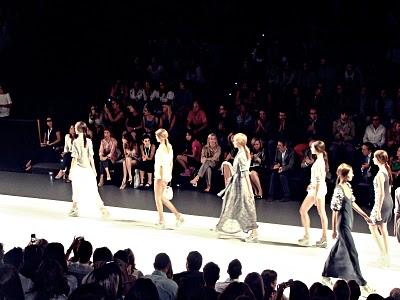 Si tú me dices ven lo dejo todo... pero dime ven (Cibeles para una principiante)