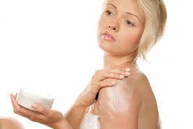 Para no agravar la psoriasis: hidratar la piel, no fumar y evitar el estrés