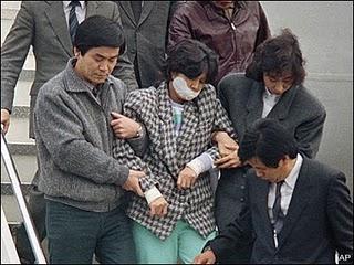 GRANDES ACCIDENTES AEREOS: ESPIONAJE Y TERRORISMO, EL ATENTADO AL VUELO 858 DE KOREAN AIRLINES.