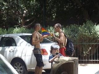 El orgullo en Tierra Santa : marcha del orgullo gay en Tel Aviv