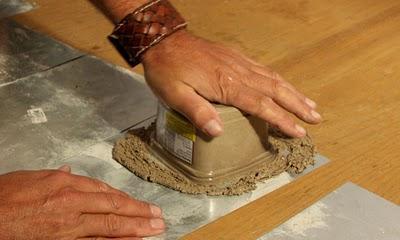 Macetas con envases reciclados