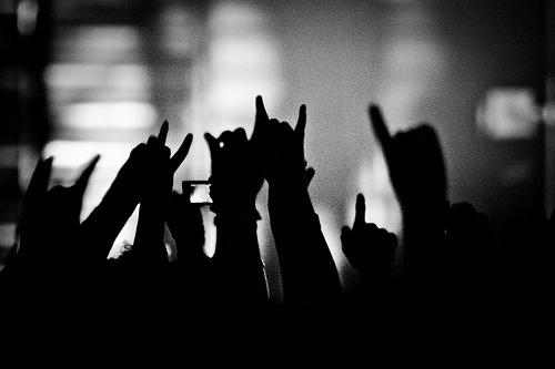  ¡Bueeeenos días!
Aquí está la reseña de Una canción...