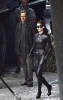 Así luce Catwoman sus orejas de gato en 'The Dark Knight Rises'
