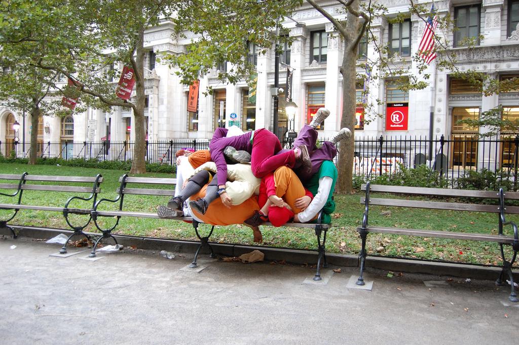 Bodies in Urban Spaces