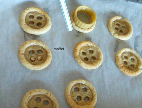 Botones dulces - Coraline button cookies