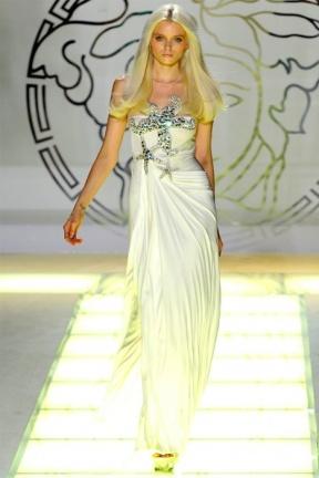 Versace primavera verano 012:Magia bajo el mar.