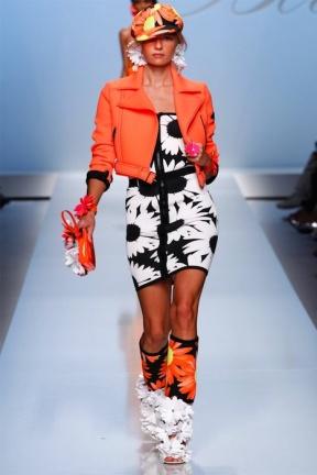 Blumarine te invade de flores.