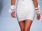 Blumarine invade flores.