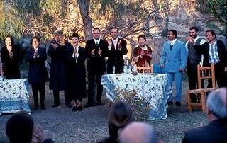 CINEFÓRUM DE SOBREMESA (porque el cine nos alimenta...)Hoy: Monos como Becky, (Joaquim Jordà y Nuria Villazán, 1999)