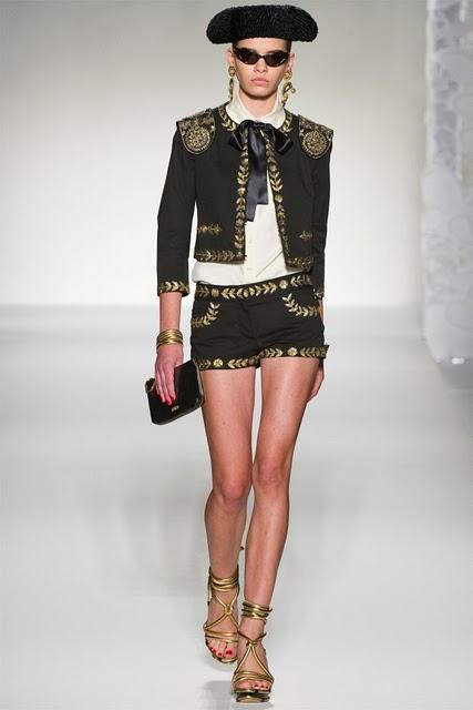 Moschino Spring 2012  Milan Fashion Week