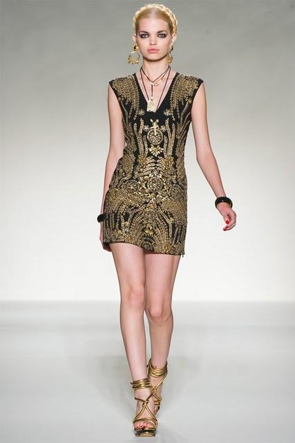 Moschino Spring 2012  Milan Fashion Week