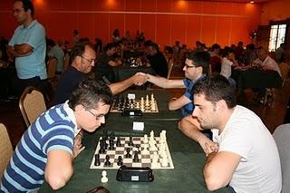 Juan M. Ibarra vs Emilio Sanchez  (partida comentada) Torneo Solidario Lorca 2011