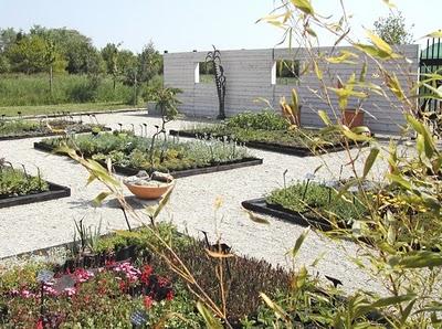 NUEVOS JARDINES RUSTICOS