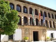 Detenido el exalcalde de Ronda (PSOE) por corrupción urbanística. Detenido el exalcalde de Ronda (PSOE) por corrupción urbanística.