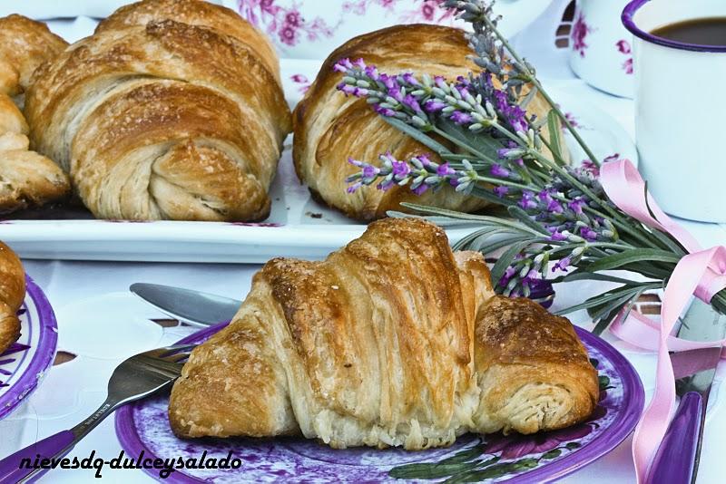 CROISSANTS (Paso a paso)