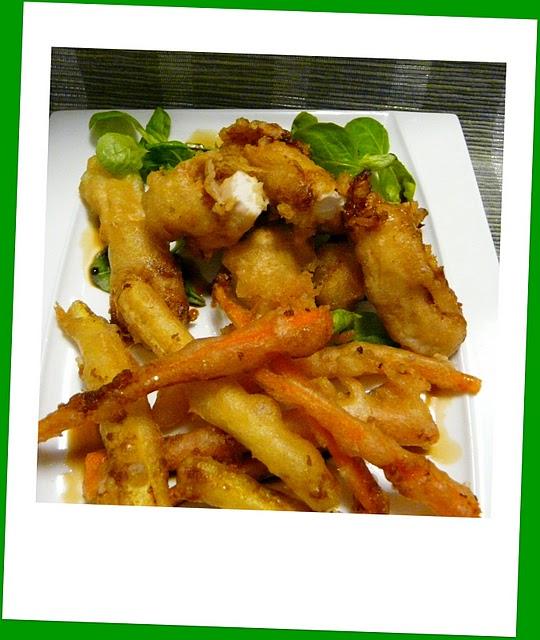 Tempura de pollo con calabacín y zanahoria
