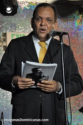 EL VARON ENTRA EN LA CAPITAL...