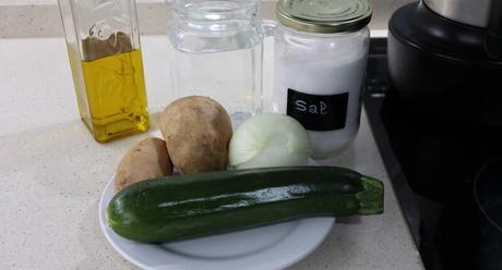 Los ingredientes necesarios para hacer puré de calabacín en Mambo
