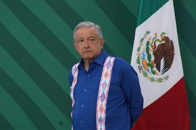López Obrador vuelve a pedir por Julián Assange.