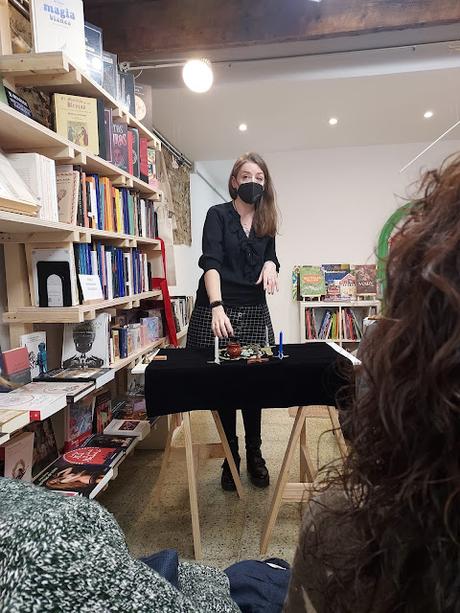 Presentación de MAGIA LUNAR en La Insòlita con Keylah Missen y Gemma Solsona