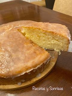 BIZCOCHO DE PIÑA Y COCO