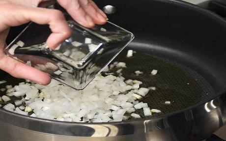 Tallarines chinos con gambas