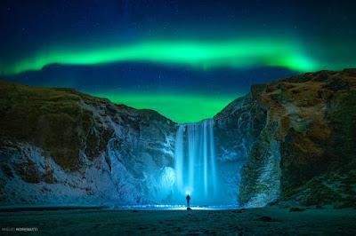 Los sanitarios en busca de sentido. Health professionals in search of meaning. 寻找意义的卫生专业人员。 Los sanitarios en busca de sentido. Health professionals in search of meaning. 寻找意义的卫生专业人员。