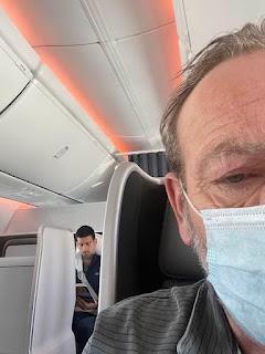 Los sanitarios en busca de sentido. Health professionals in search of meaning. 寻找意义的卫生专业人员。 Los sanitarios en busca de sentido. Health professionals in search of meaning. 寻找意义的卫生专业人员。