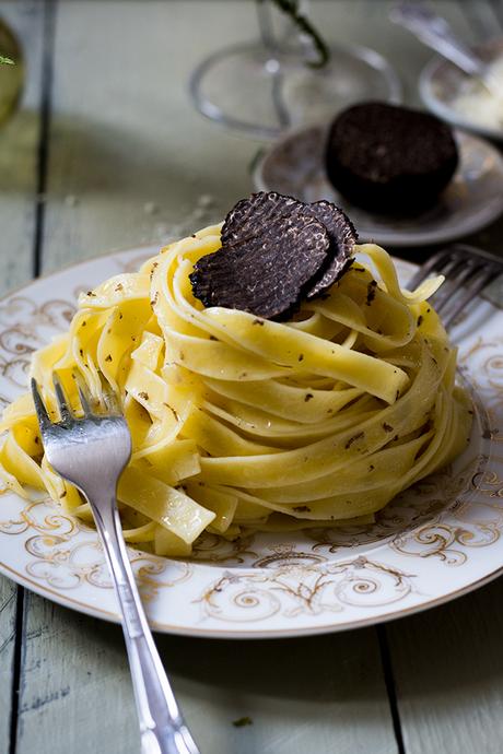 PASTA CON TRUFA NEGRA