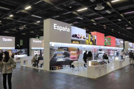 Stands de diseño de hasta 3000 m² con Standecor