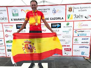 Premio ARGENTARIA 2022 a D. Mario Fernández